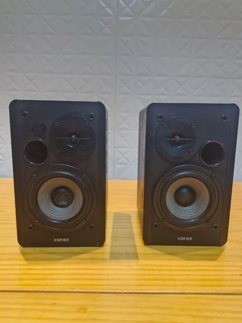 Monitor Edifier RT1280DB cor preta - Foto 4