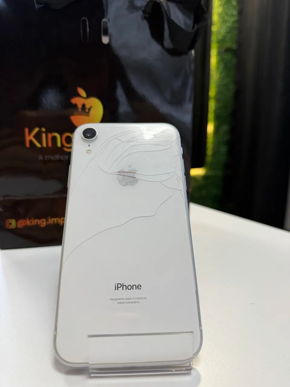 iPhone XR semi novo, impecável  - Foto 2