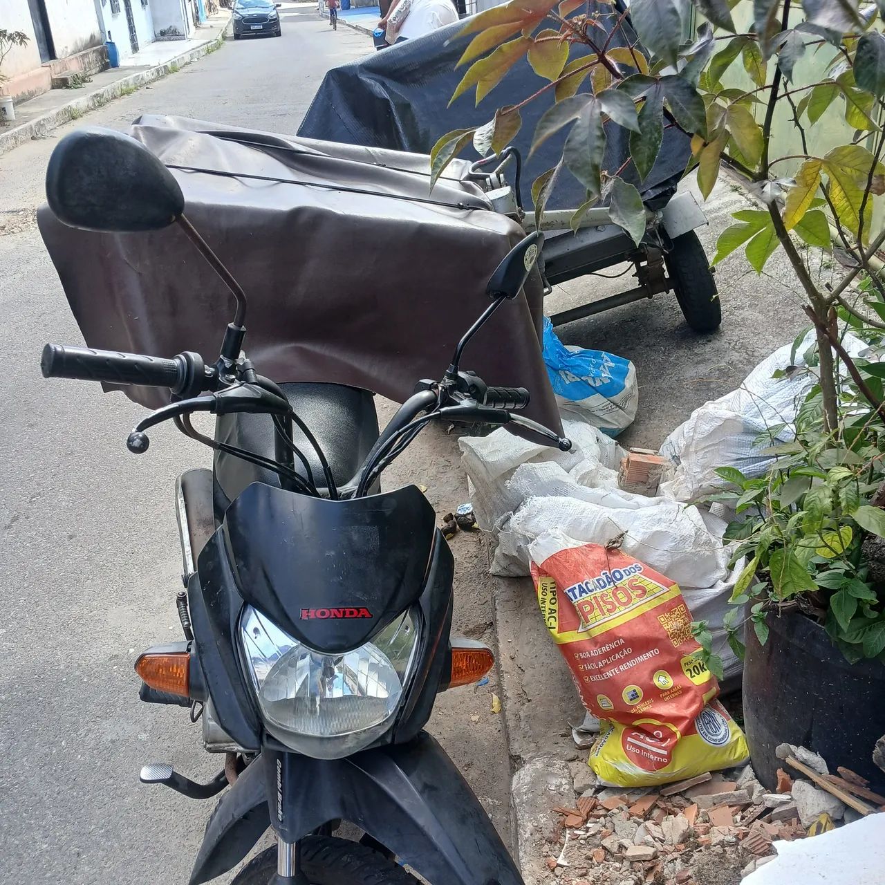 MOTO COM REBOQUE  - Foto 3