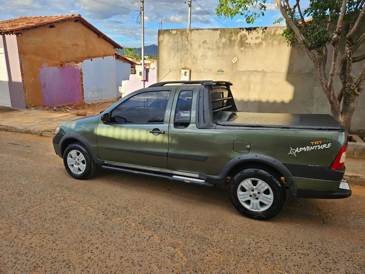 Fiat Strada Strada Adv/Adv TRYON 1.8 mpi Flex 8V CE 2007