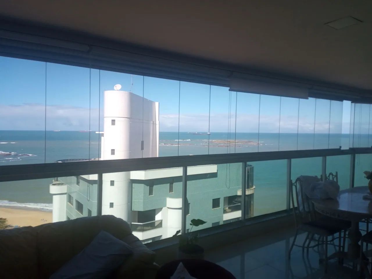 Apartamento com vista mar