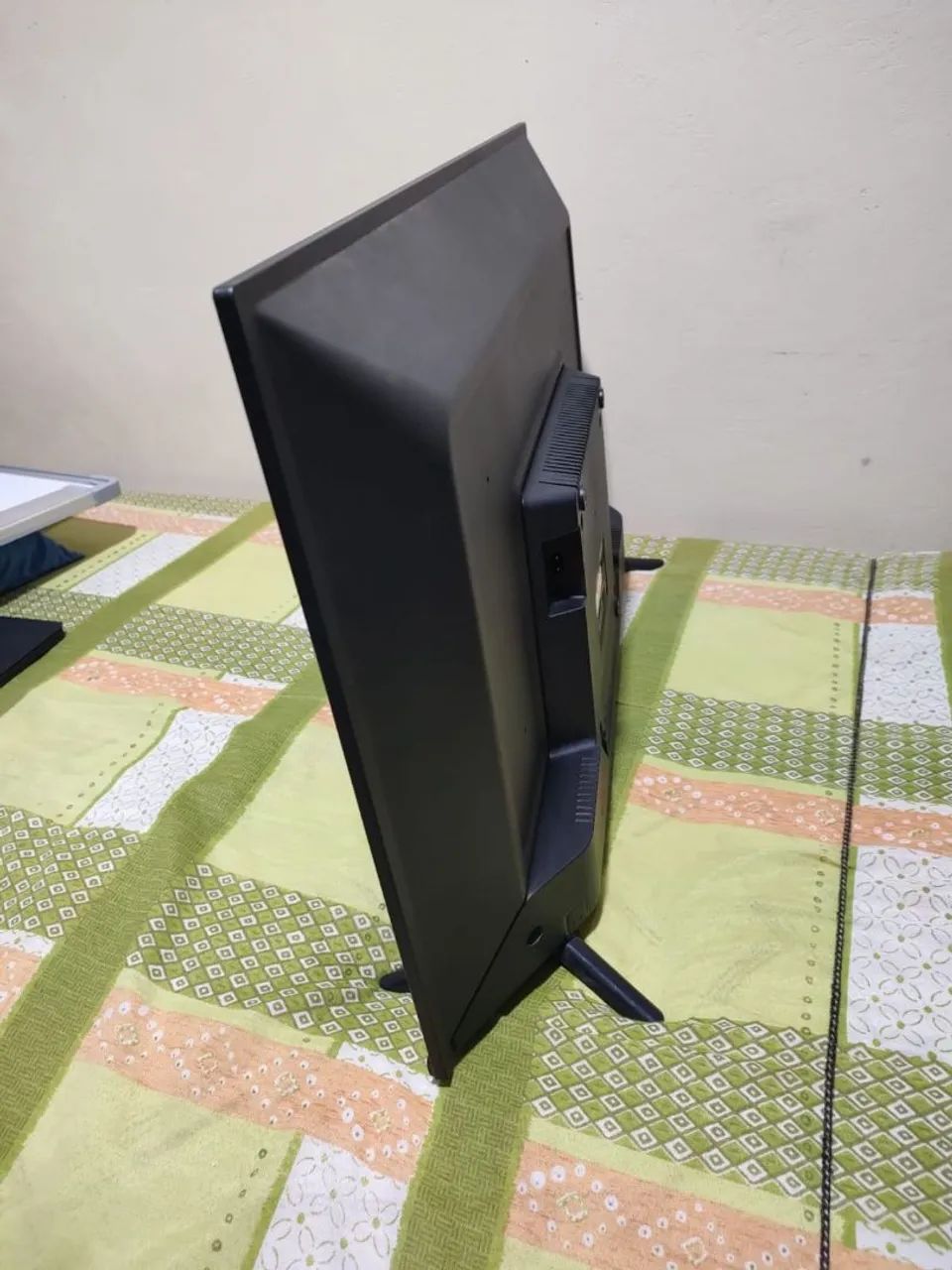 Smart TTV Philco com Android 32pol - Wi-Fi - Ótimo Estado - Foto 2