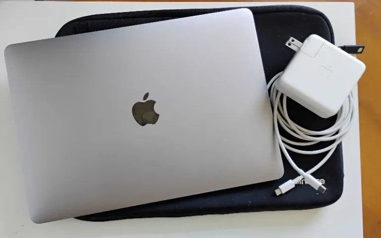 MacBook Pro 13
