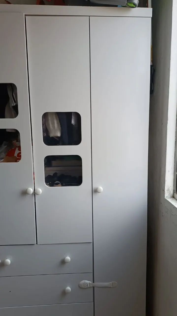 Guarda roupa infantil 