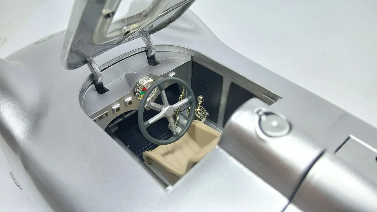 Miniatura Auto Union Tipo C Streamline 1937 1/18 - Hobbies e