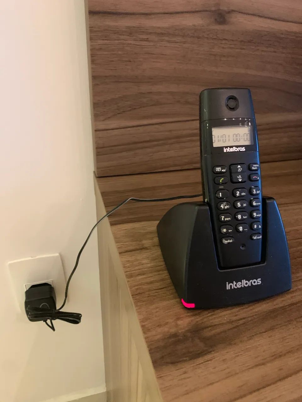 telefone sem fio Intelbras TS 40 tecnologia digital DECT 6.0