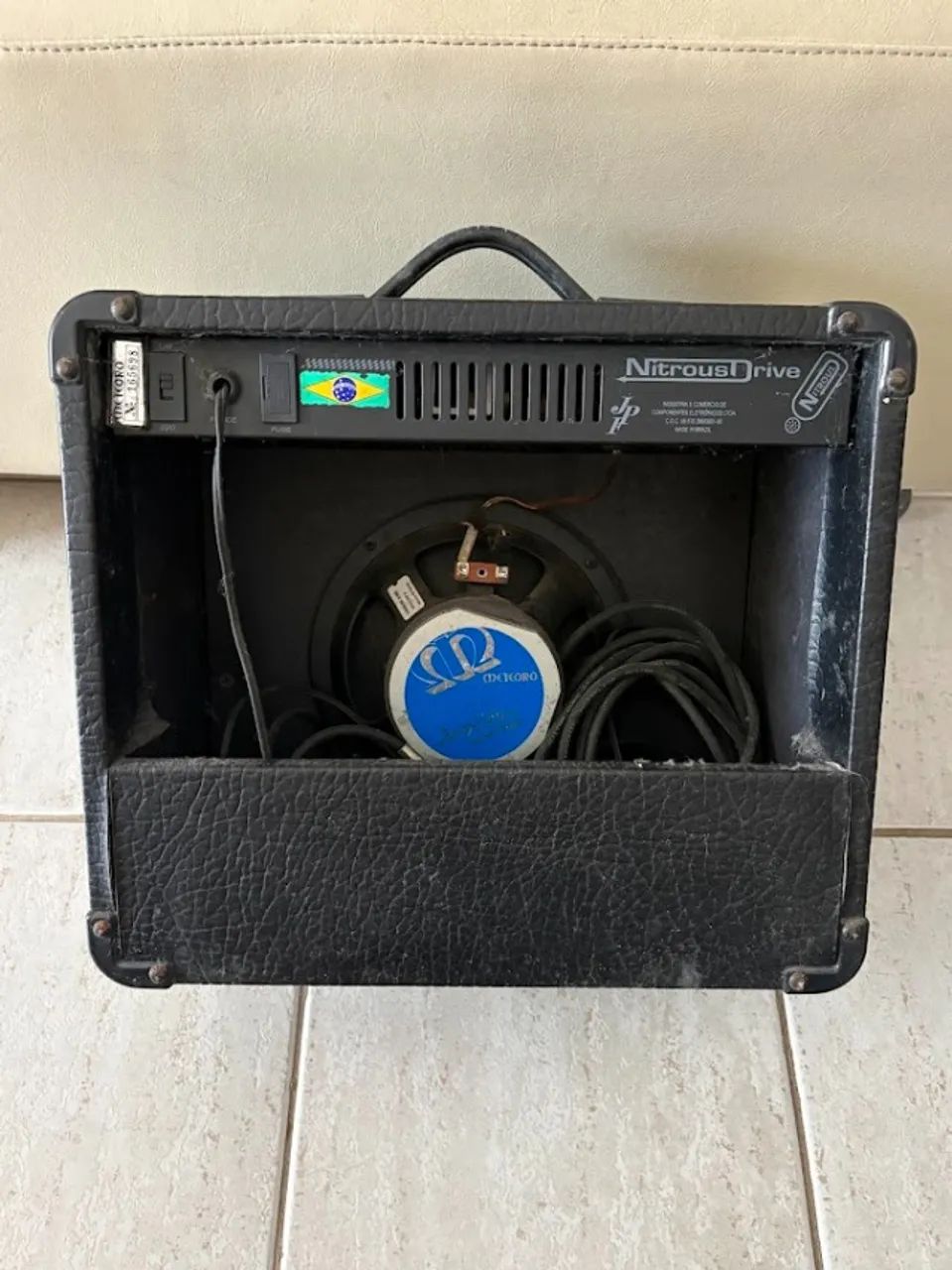 Caixa Amplificada METEORO NitrousDrive - Instrumentos musicais