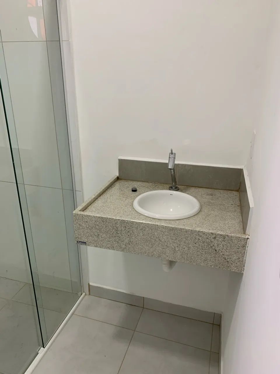 Alugo apto de 2 quartos na Agronomica  - Foto 3