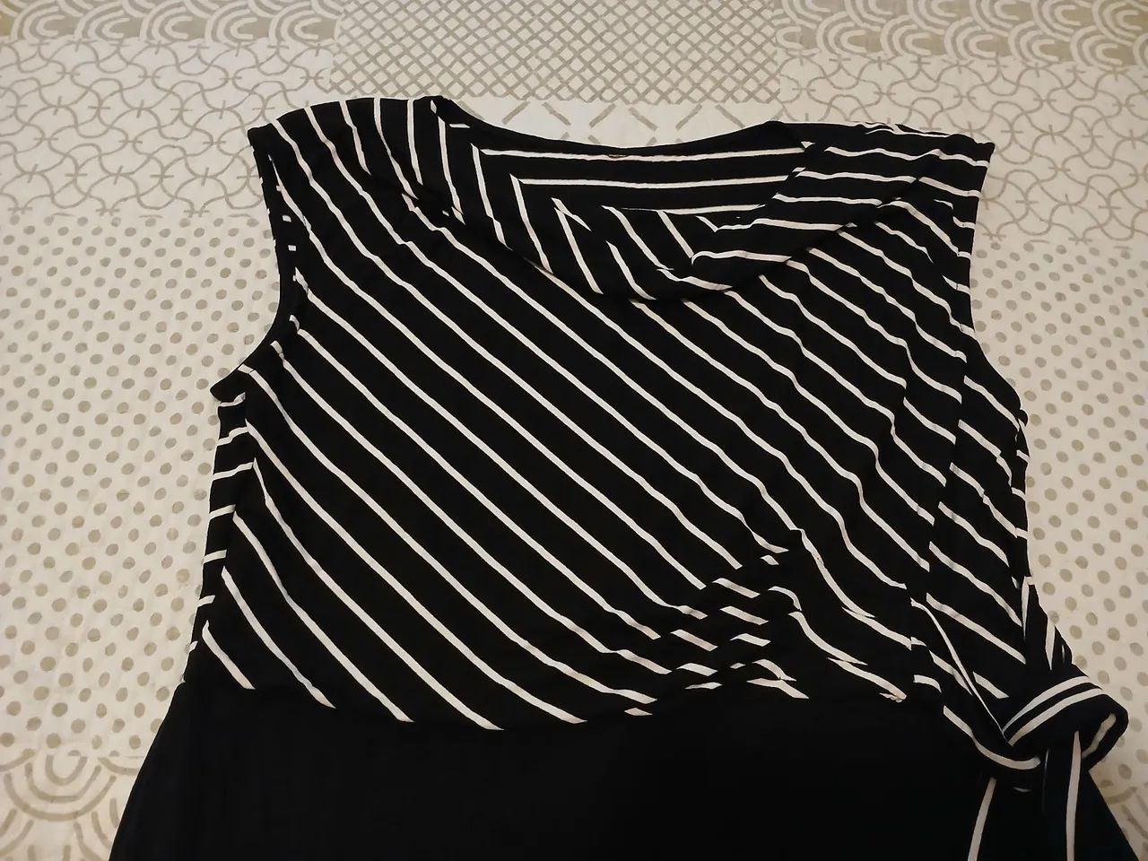 Vestido Listrado Preto e Branco - Foto 2