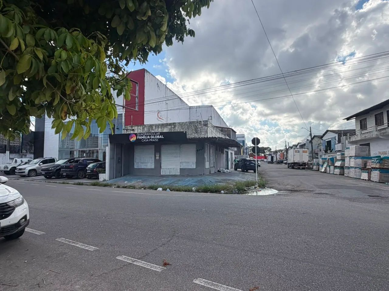 PONTO COMERCIAL DISPONÍVEL