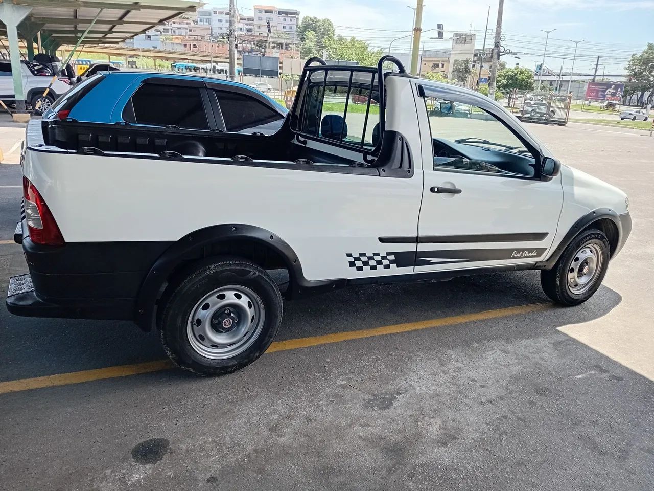 Fiat Strada 1.4 MPI Fire Flex 8V CS 2011 - Foto 4