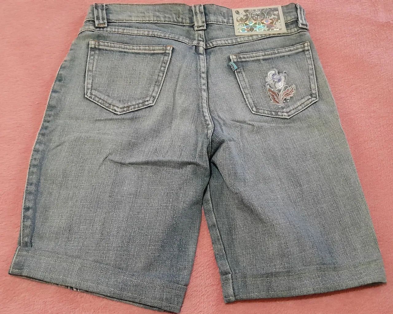 Bermuda jeans + Regata preta  - Foto 5