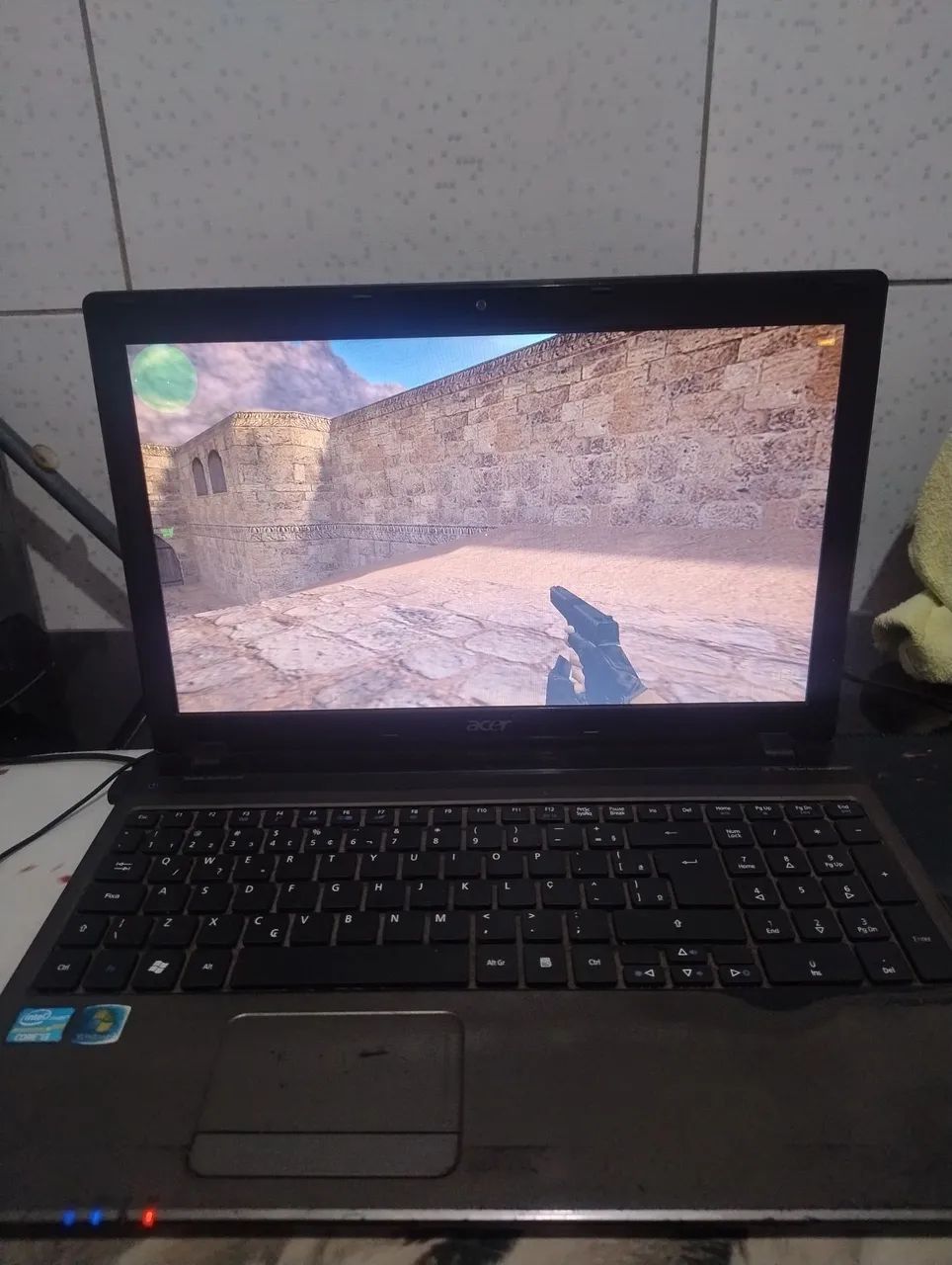 Notebook Acer Aspire 5750 - i3, 6GB RAM, Windows 10 - Foto 3