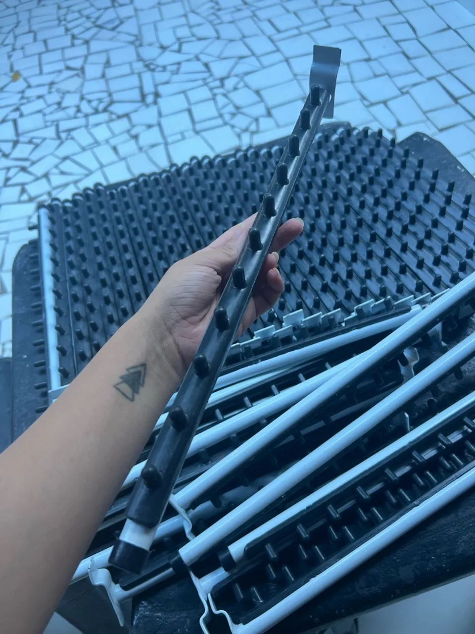 Vendo 49 cabides/ suporte de parede 