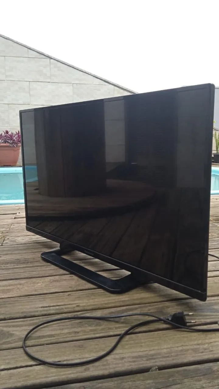 TV Panasonic para conserto ou peças - Foto 3