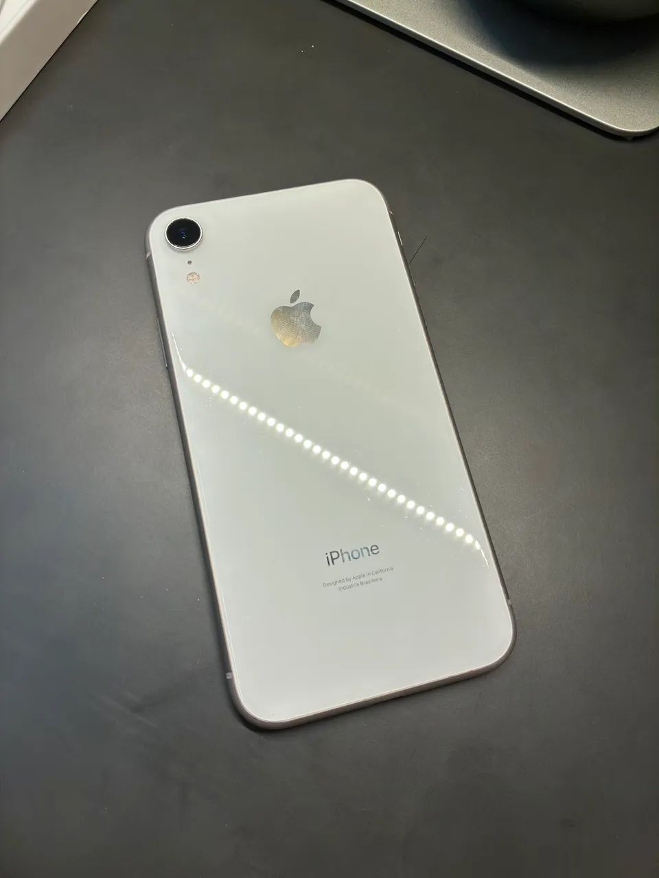 iPhone XR 64GB Branco - Foto 2