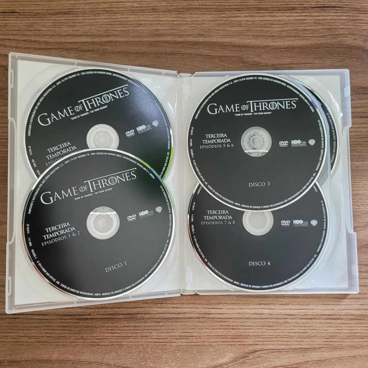 Box Game of Thrones - Temporadas 1, 2, 3 e 4 completas - 20 discos - Foto 5