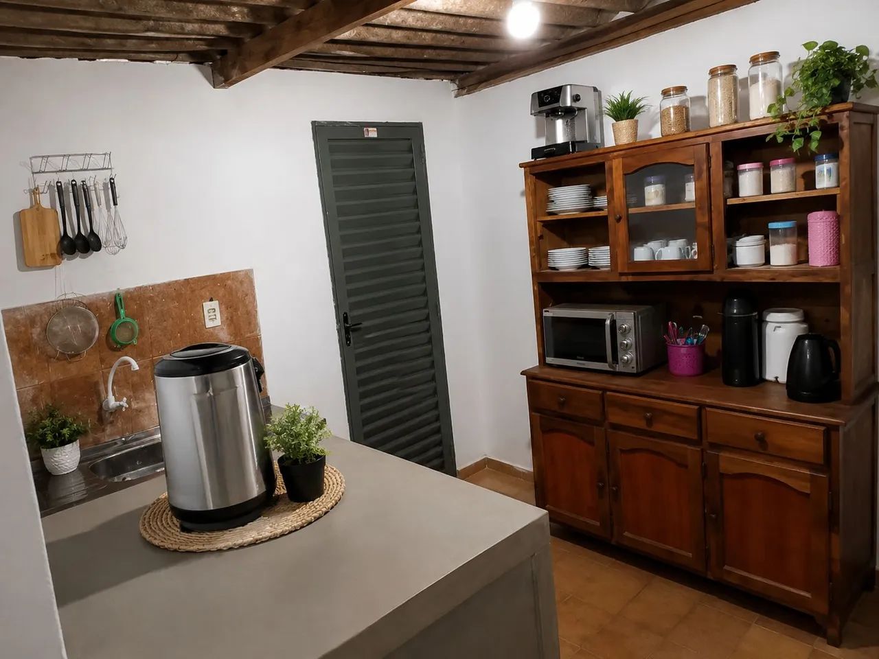 ALUGA QUARTO  - Foto 2