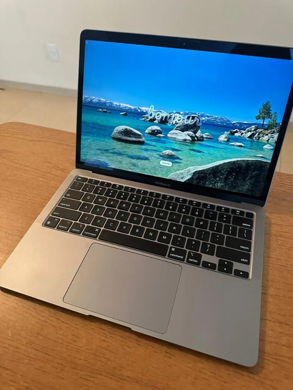 macbook air m1 16gb