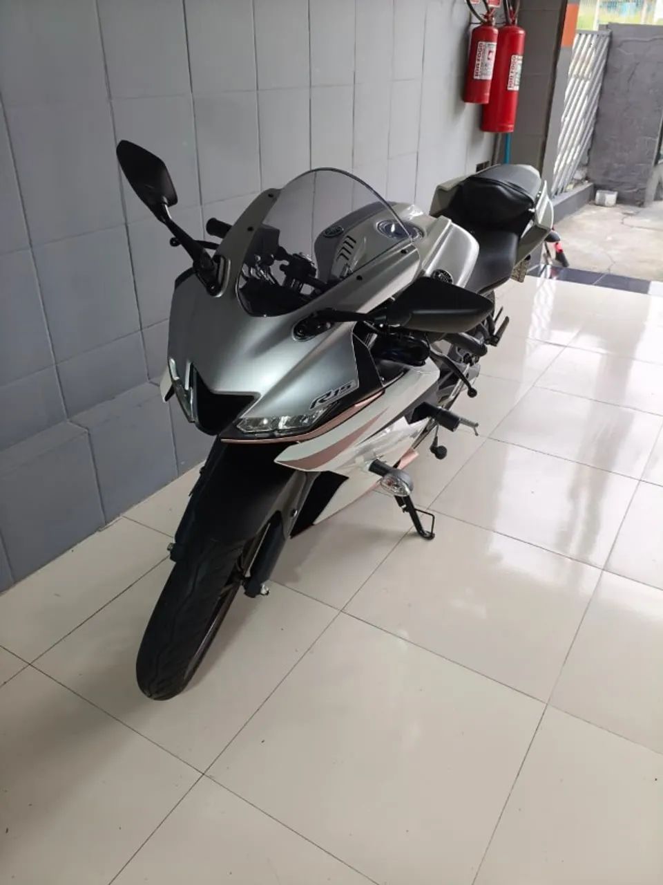 Yamaha R15 2026 - Foto 3