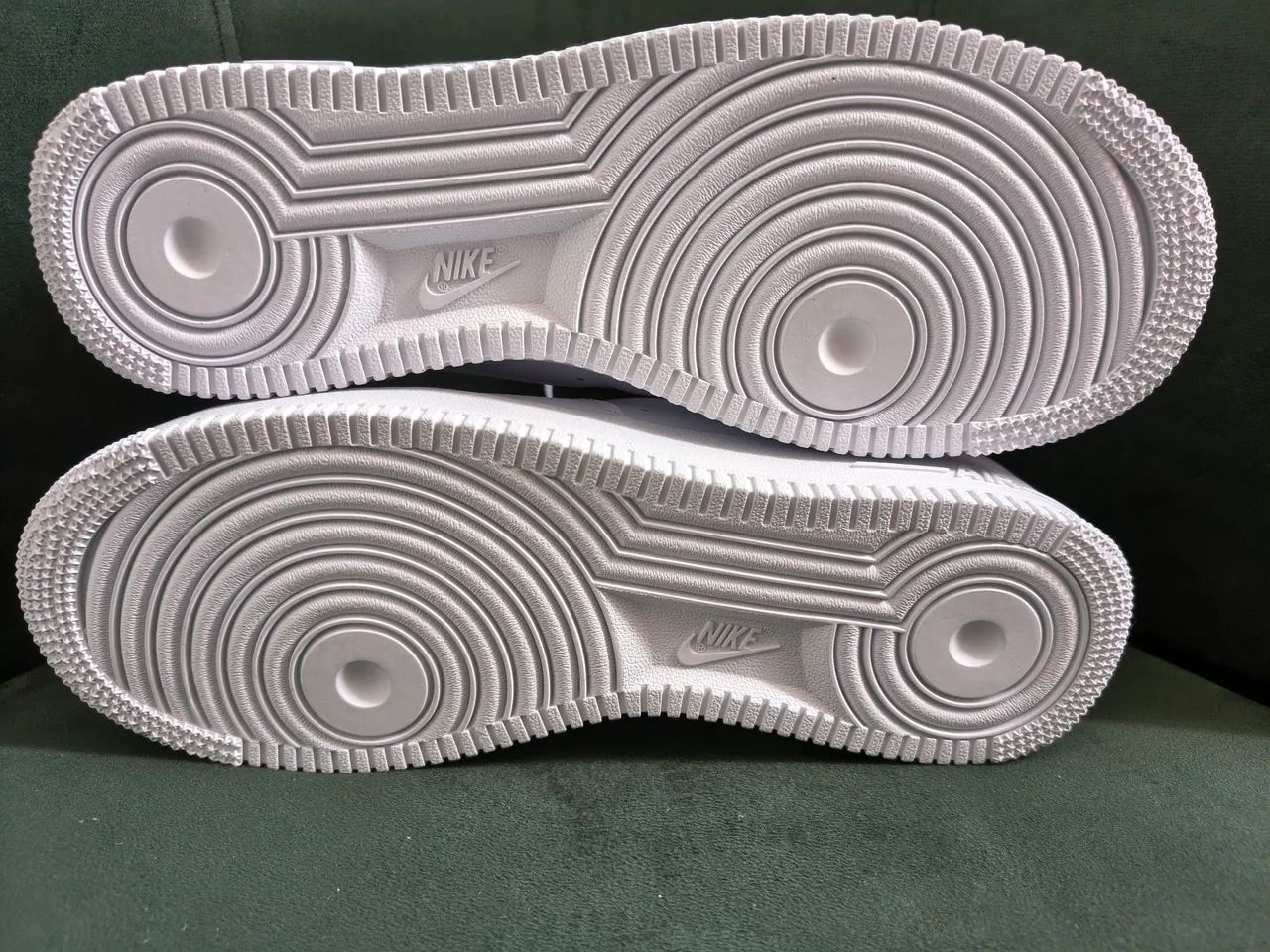 Vendo Tênis NIKE Air Force 1 Flyease Triple White ORIGINAL  - Foto 5