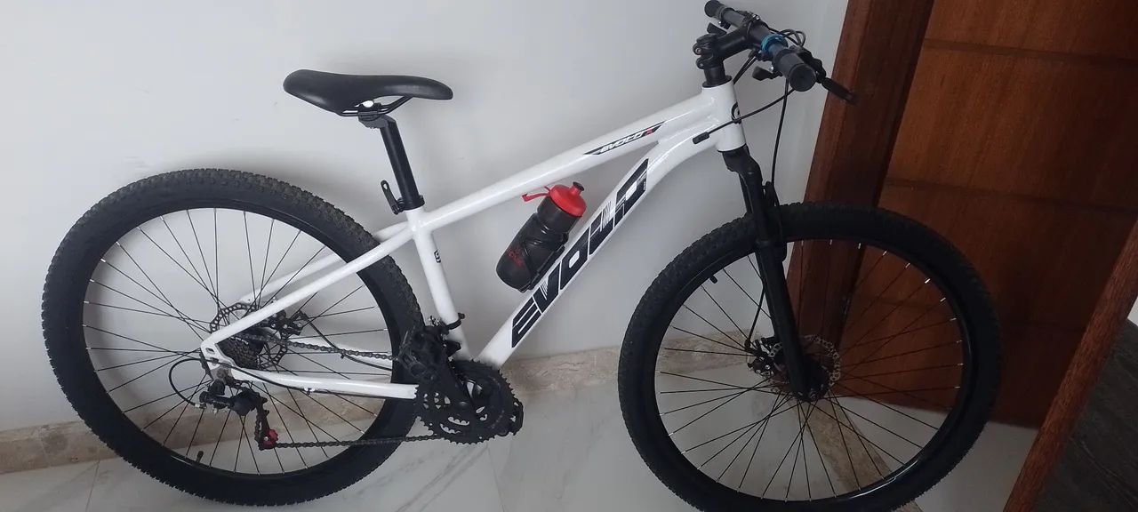 Vendo bicicleta zero, novinha freio a disco  - Foto 2