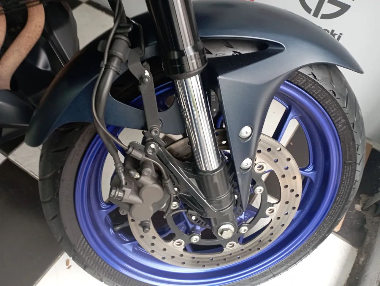 YAMAHA MT03 - Foto 2