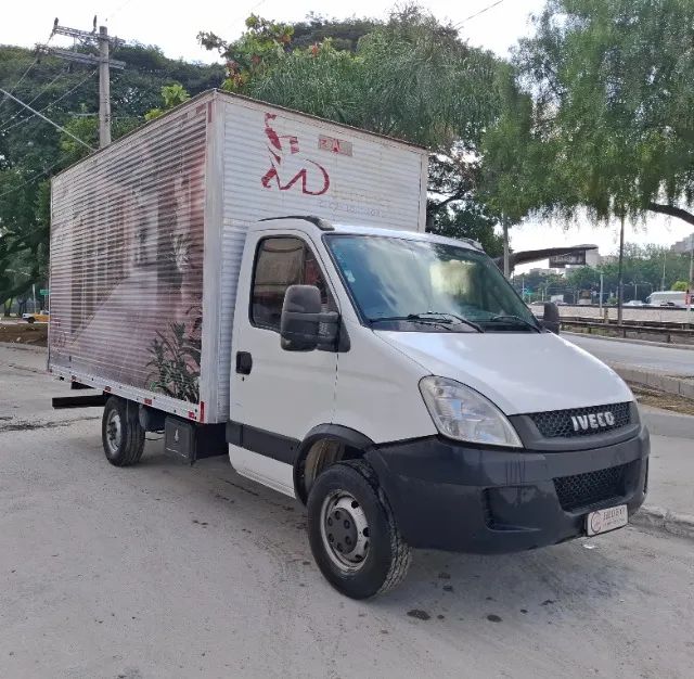 Iveco Daily 35s14 Bau 2017 - Foto 3