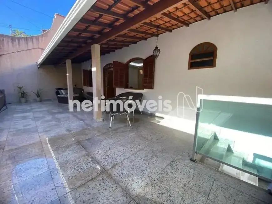 Casa 4 quartos com piscina no Itapoã - Foto 2