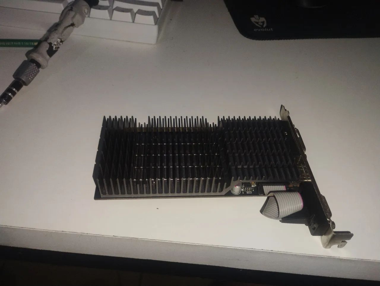 Placa de vídeo 2gb ddr3