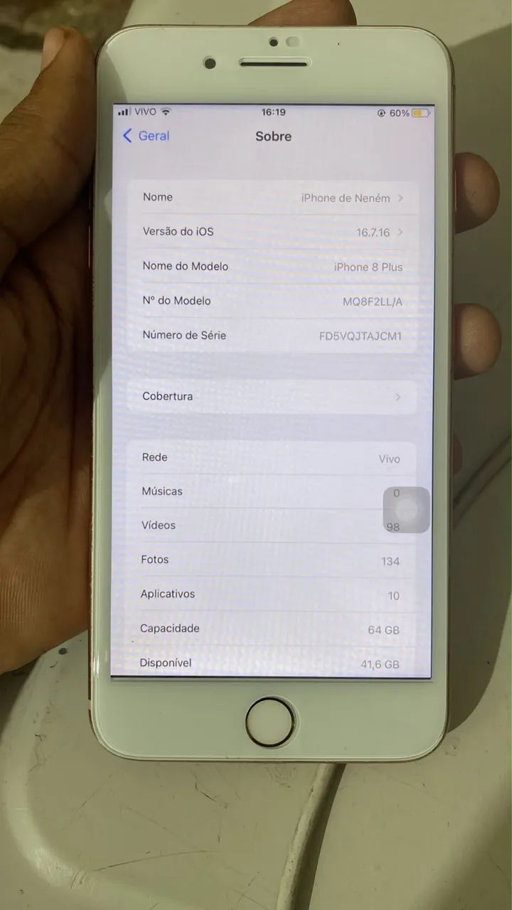 Celular iPhone 8plus 