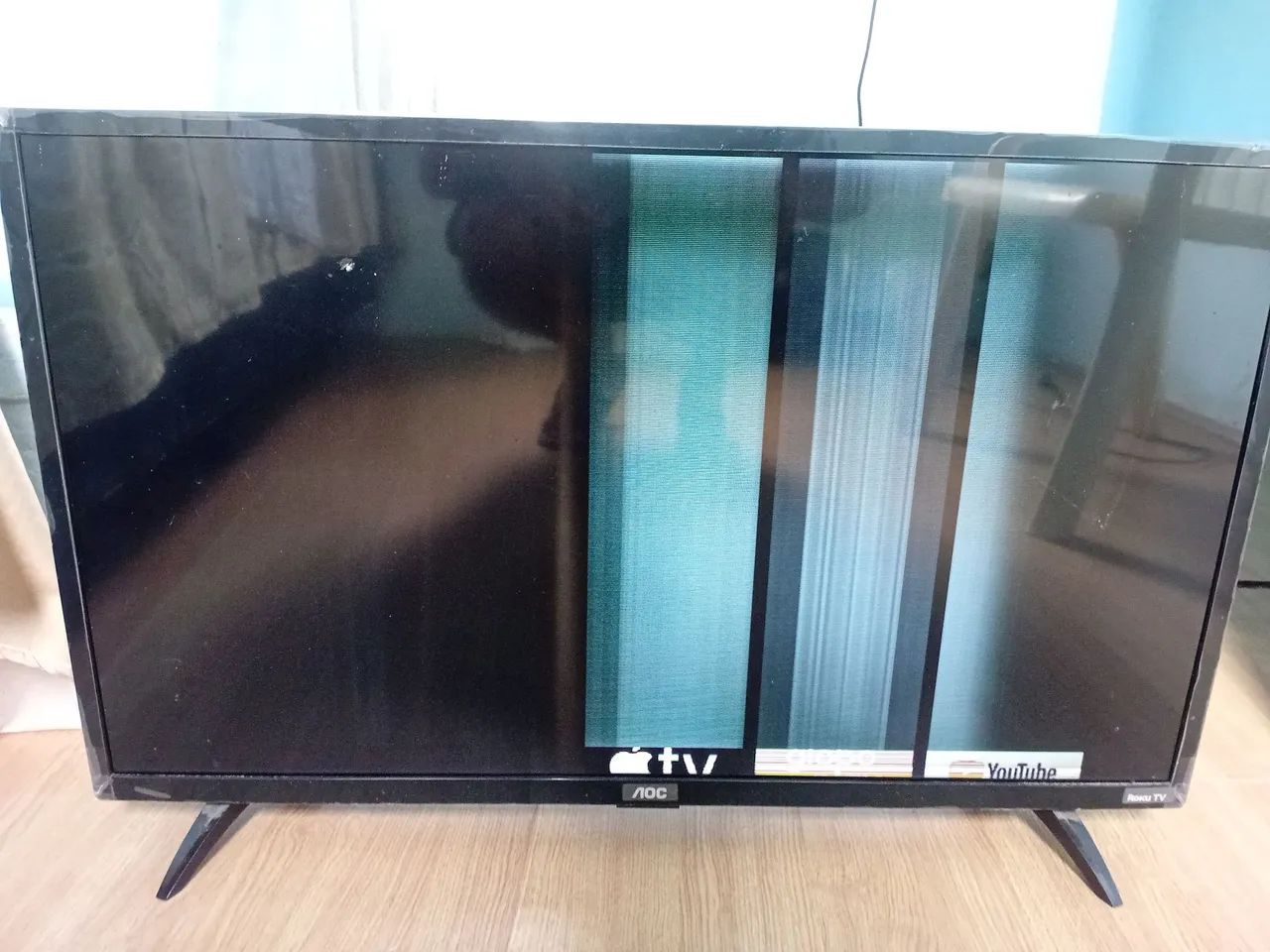 TV AOC 32 POLEGADAS ROKU TV DISPLAY QUEIMADO