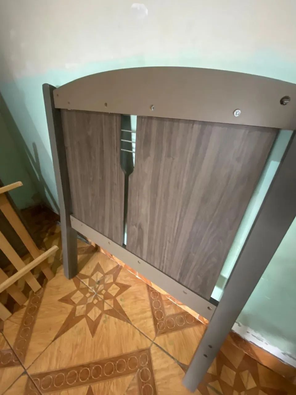 Vende-se cama de solteiro em ótimo estado - Foto 2