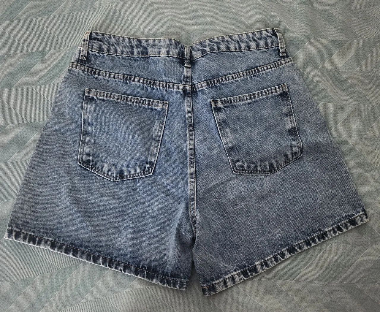 Short Jeans Hering NUNCA USADO - Foto 2