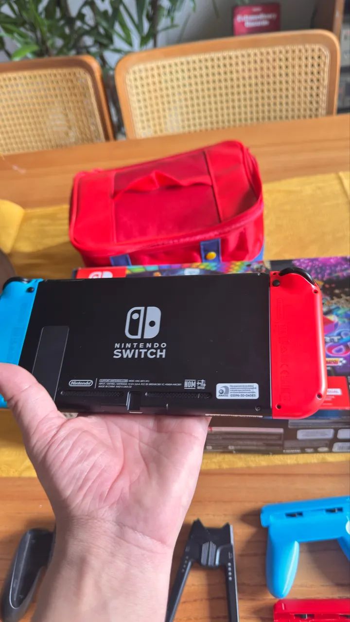 Vendo Nintendo Switch1 v2 com acessórios  - Foto 2