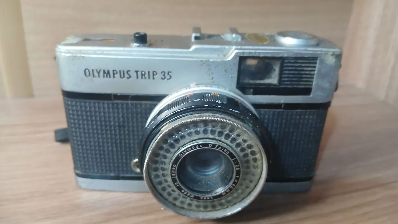 Olympus Trip 35 Conserto Peças ou Decoração - Foto 4