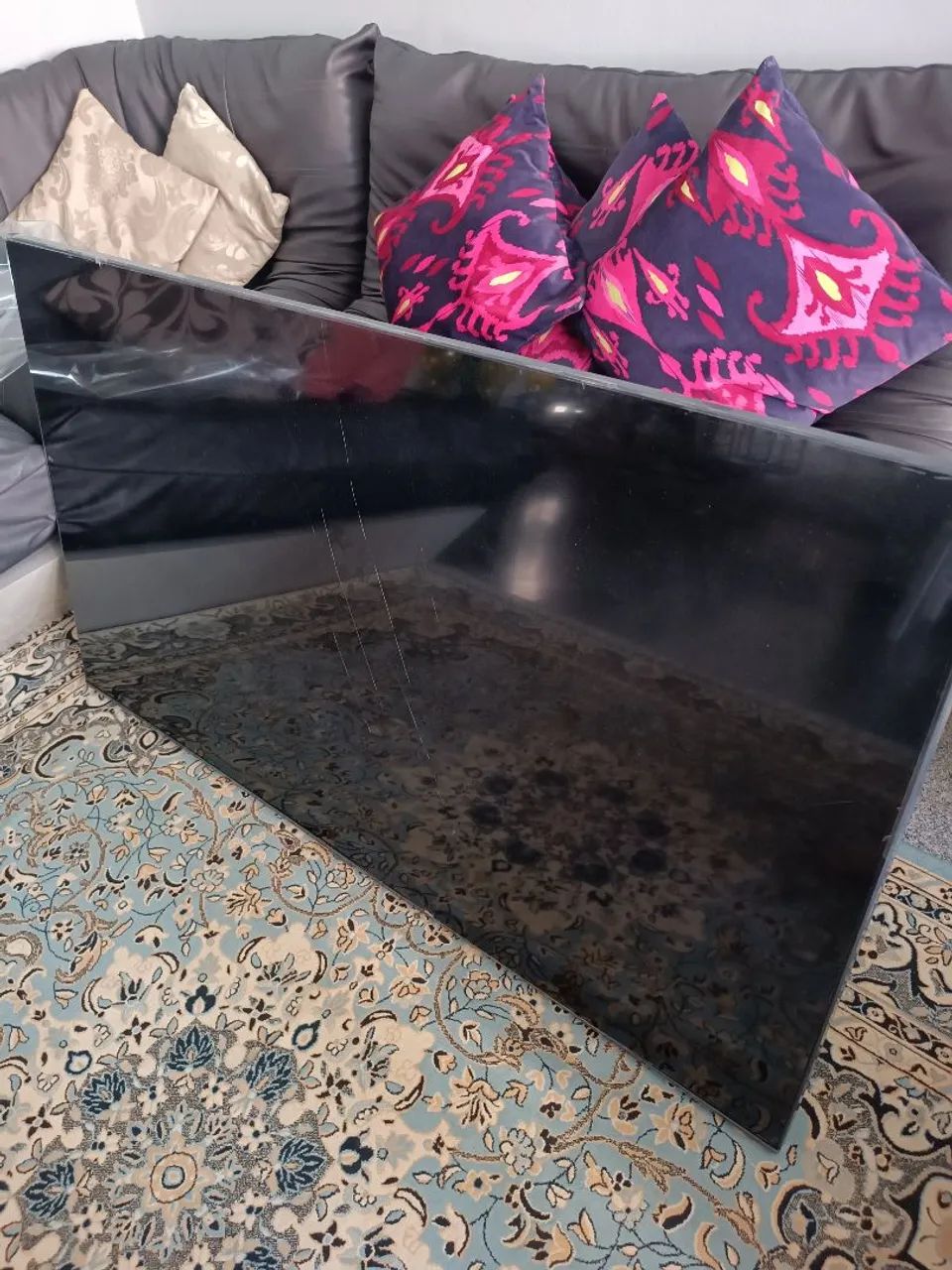 TV SAMSUNG 65" display trincado