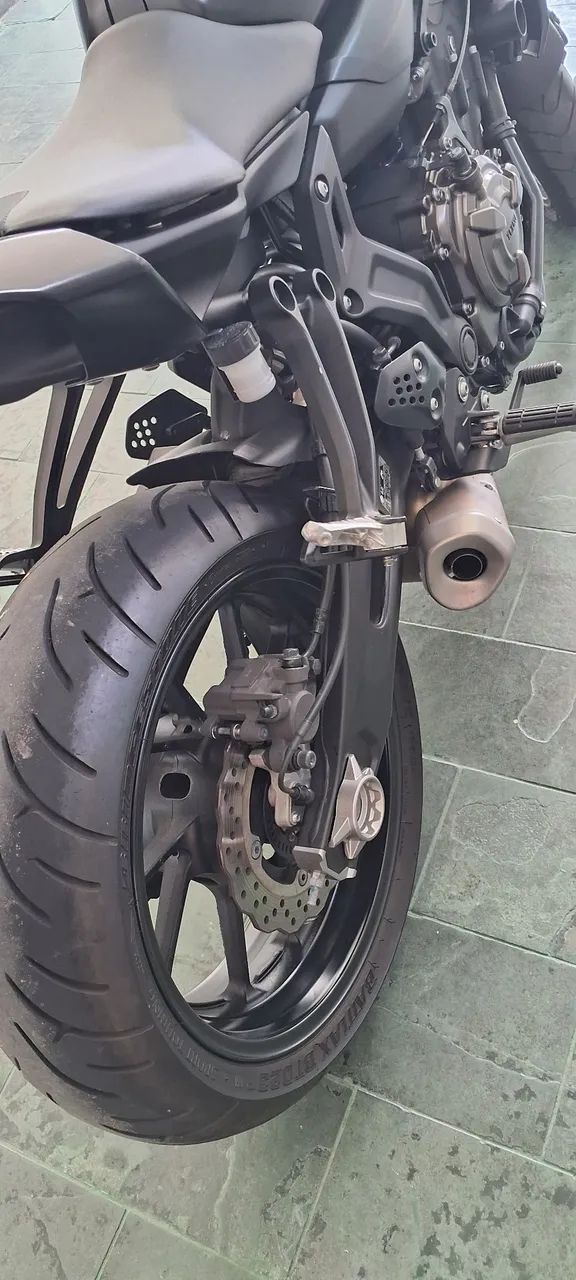  MT-07 ano 2024 com  2.800 km! - Foto 5