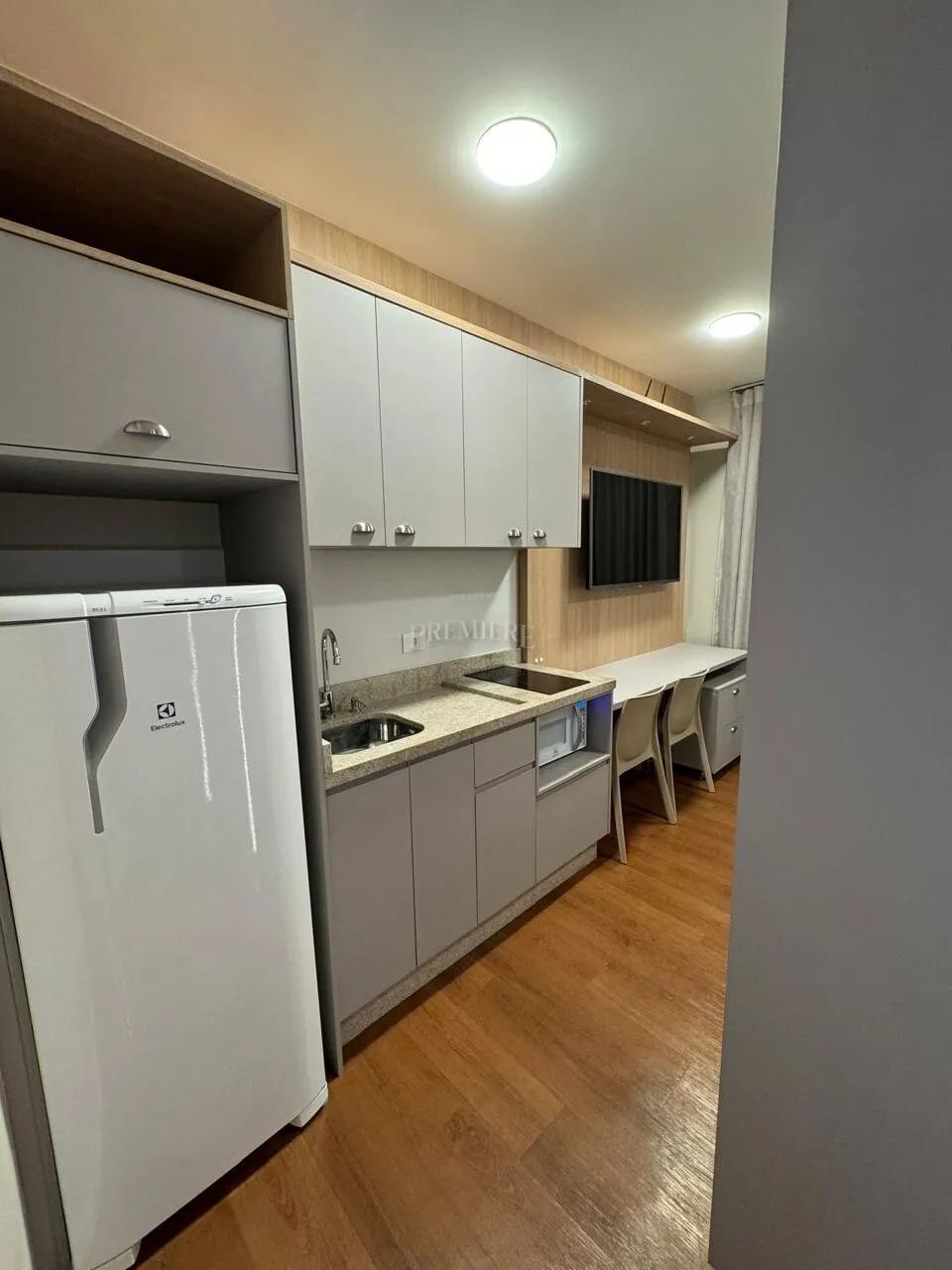 Studio mobiliado e equipado no Centro - Curitiba/PR - Foto 5