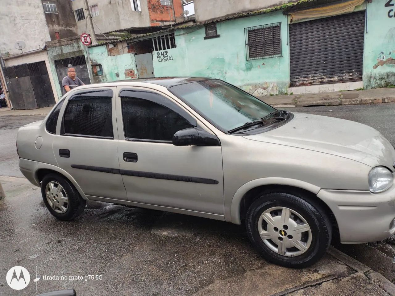 Chevrolet Corsa Sedan 1.0 MPFI 8V 71cv 4P 2004