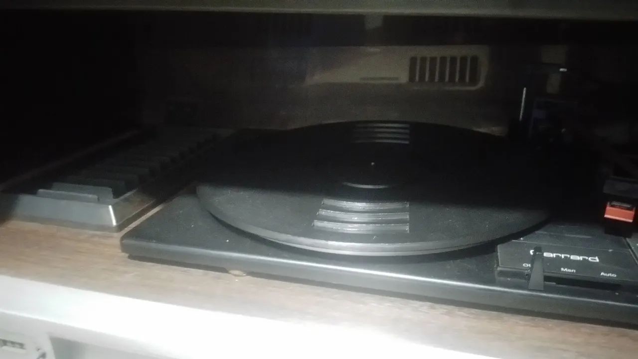 Toca disco 3x1 Philco Hitachi PCS 30 - Foto 2