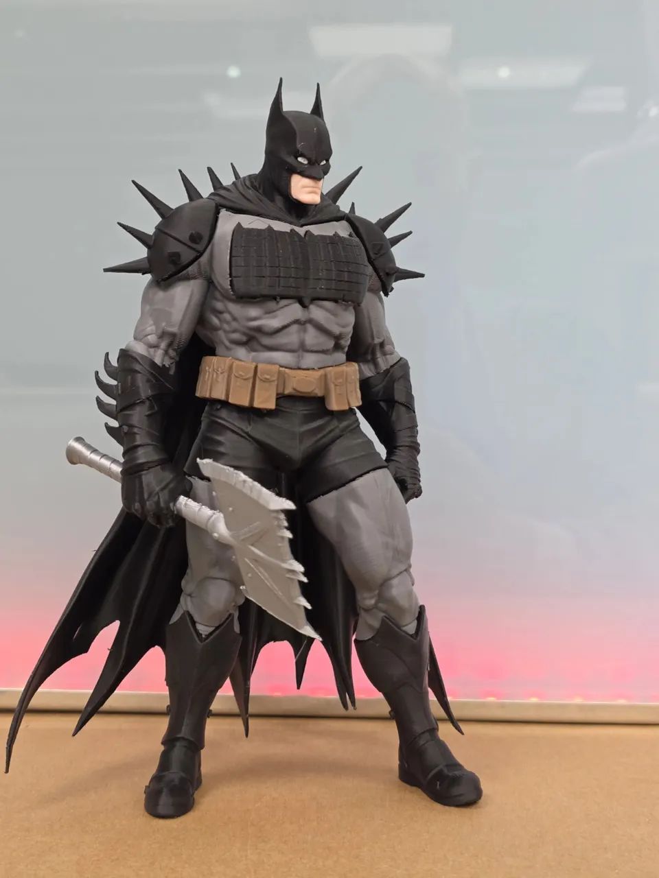 Batman Absolute 24cm - Estátua Decorativa Impressa em 3D