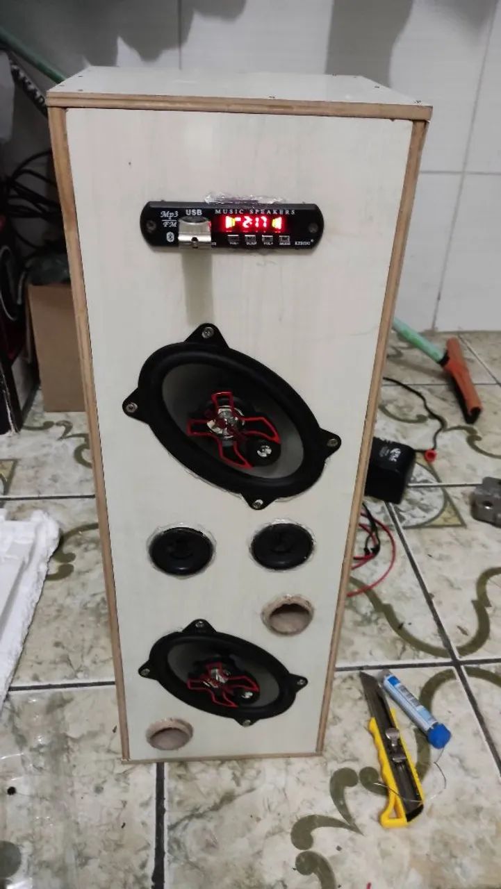Home Speaker451035645808496640