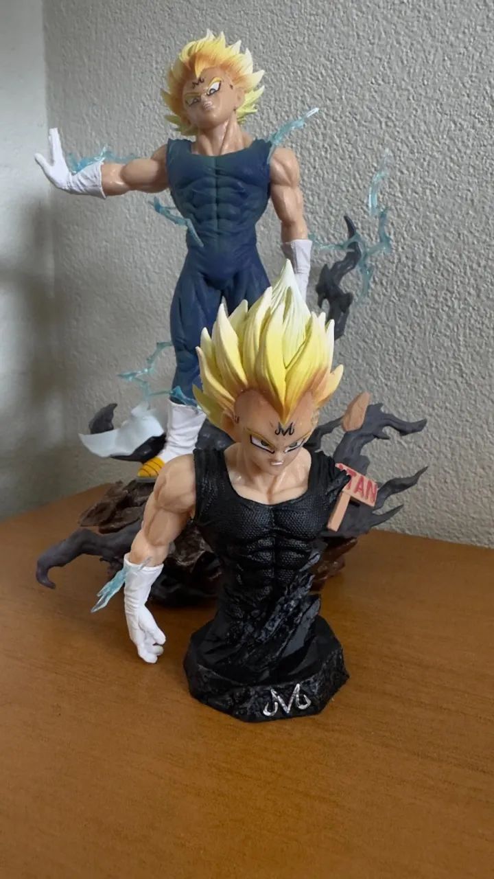 Action Figure Majin Vegeta Dragon Ball Z + Busto Extra e Base Diorama - Foto 4