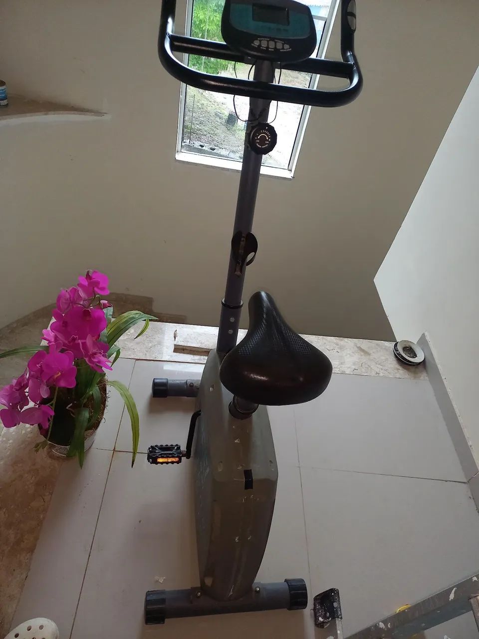 Bicicleta ergométrica caloi act clb 21