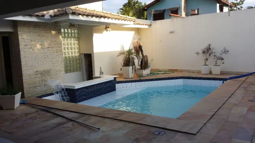 Casa duplex com piscina, 6 quartos e 3 suítes no Parque Califórnia - Foto 2