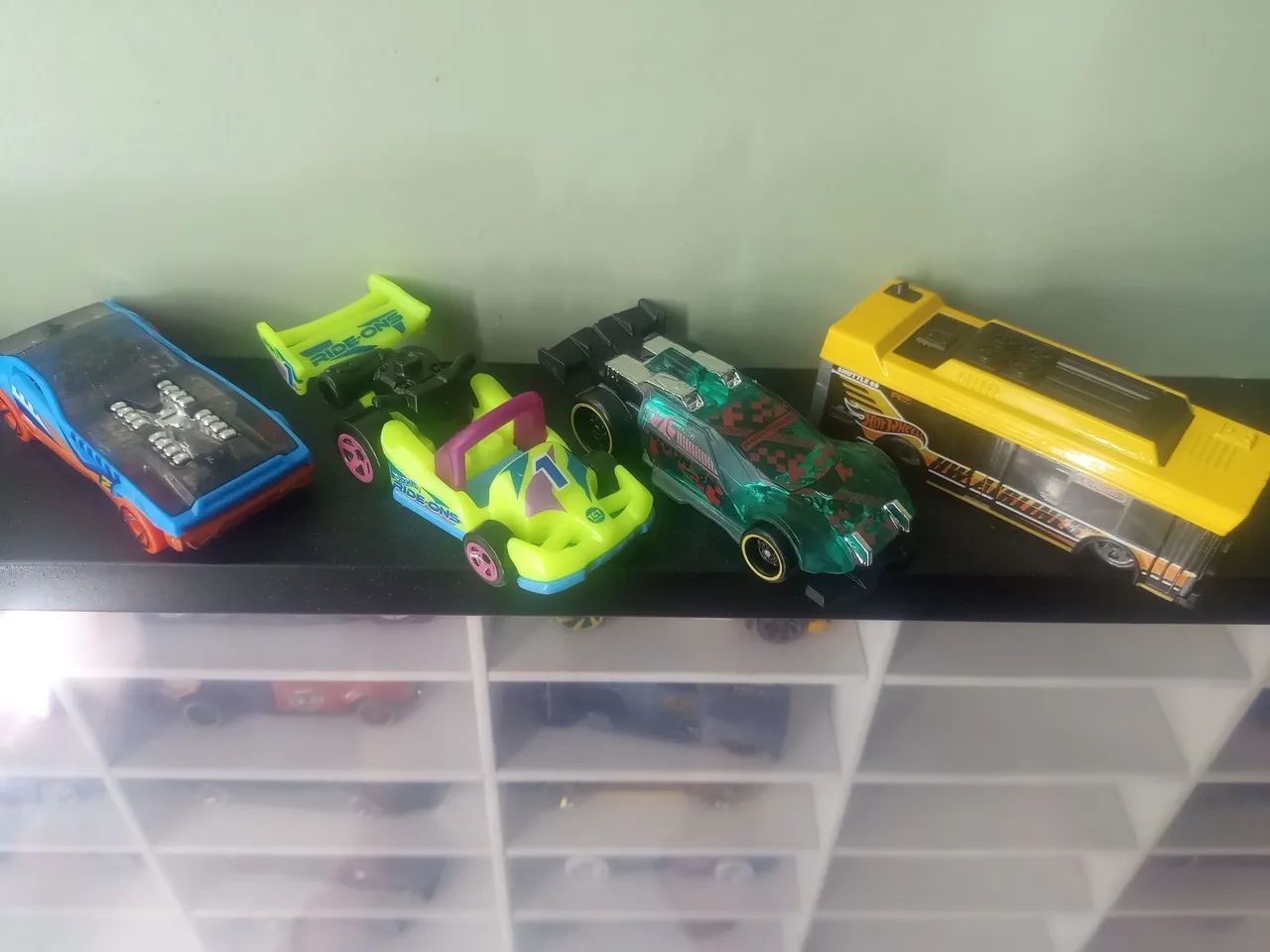Lote 12 hot Wheels  - Foto 3