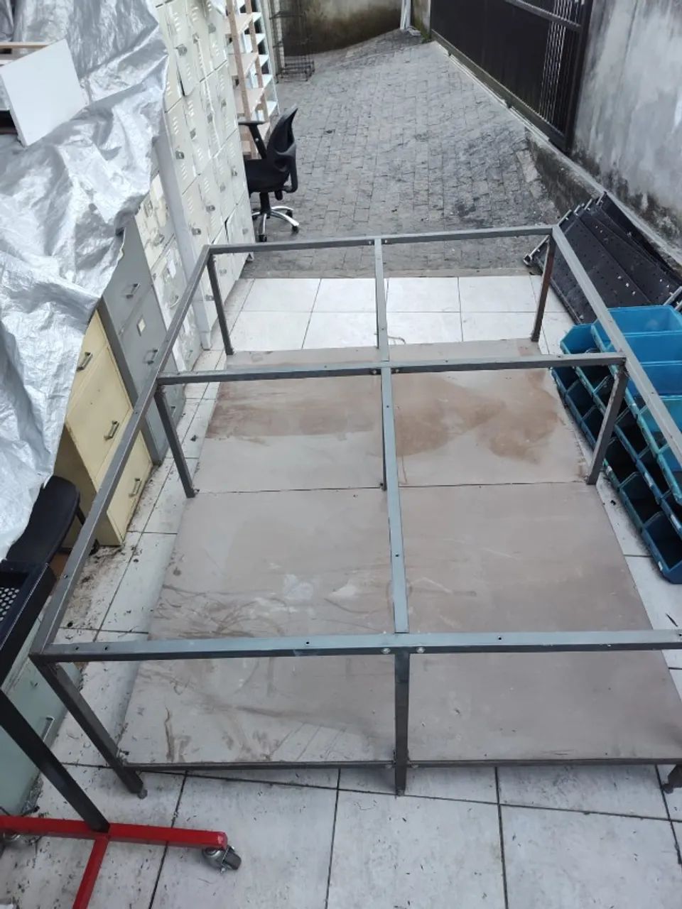 Base de Ferro para Mesa de Trabalho - Reforçada Bem Resistente - Foto 4