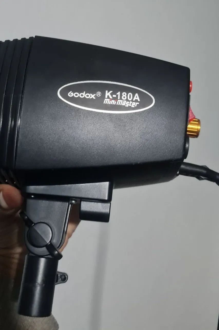 Flash de Studio Godox k-180A - Foto 3