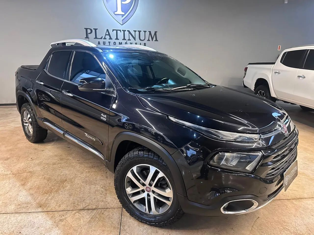 Fiat Toro Volcano 2.4 16V Flex Aut. 2018 - Foto 3